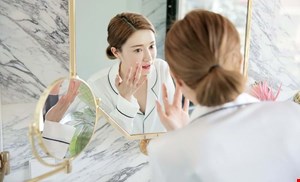 Đây là 4 lý do vì sao các nàng da mụn chăm mãi mà da vẫn không đẹp nổi!