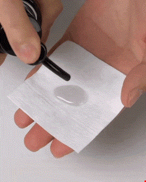 Thật bất ngờ, dầu tẩy trang có thể làm sạch mụn đầu đen!