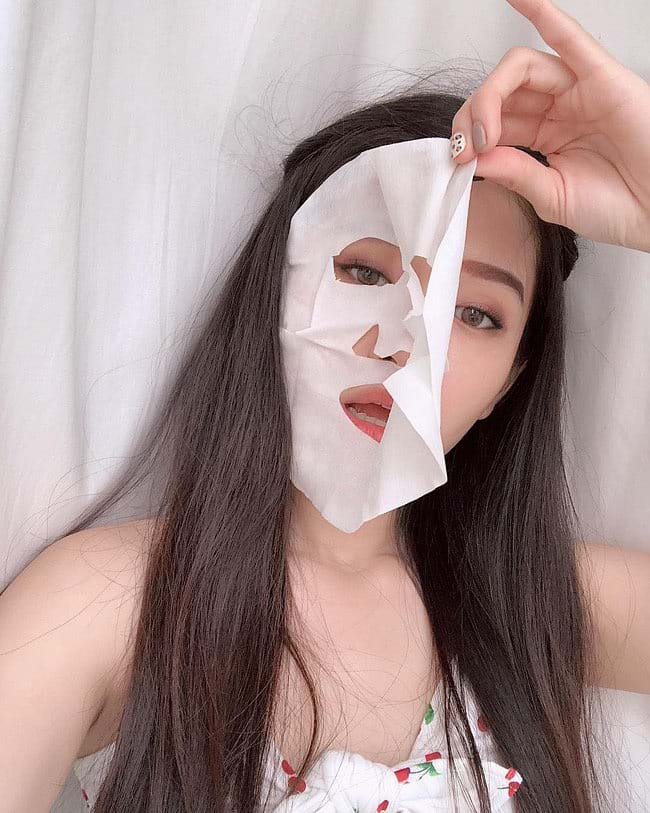 MUỐN DA CĂNG MỊN, HÃY ĐẮP MẶT NẠ ĐÚNG CÁCH TRƯỚC KHI ĐI NGỦ